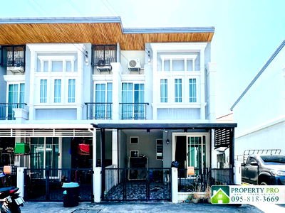 Townhouses for rent Boromarajonani College Of Nursing Noppharat Wachi : Townhome 2 Storey for Rent Golden Town 3 Ladprao Kasetnawamin, 3 bed 2 Bath 17 Sqw  150 Sqm near Nawamin Nuan Chan Pho Kaeo Kanchanaphisek : KT26R-002