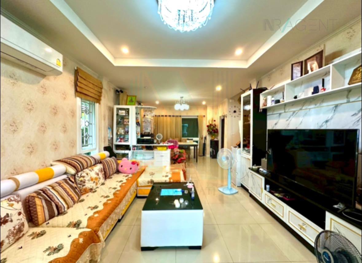 รูป 📌 ขายบ้านเดี่ยว โครงการ ศุภาลัย โมด้า ปิ่นเกล้า-พุทธมณฑล สาย 3 2 ชั้น 3 ห้องนอน 3 ห้องน้ำ - รูปที่ 2/8