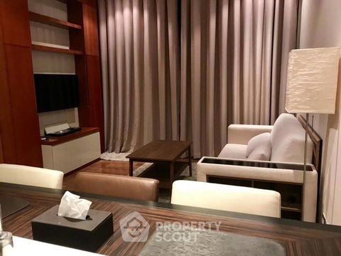 1-BR Condo at The Address Sukhumvit 28 near BTS Phrom Phong (ID 1960134)