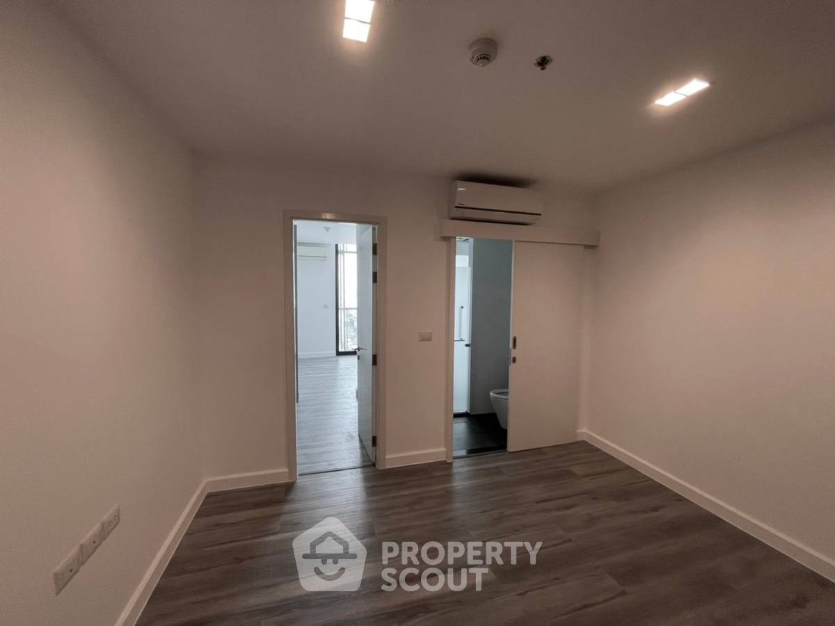 picture 1-BR Condo at A Space ID Asoke Ratchada near MRT Phra Ram 9 (ID 954280) - 1/15