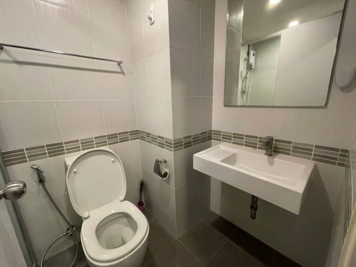 รูป ขาย คอนโดลุมพินีเพลส บางนา กม.3 อาคาร B ชั้น 4 ห้องขนาด 26.18 ตรม. - รูปที่ 8/9