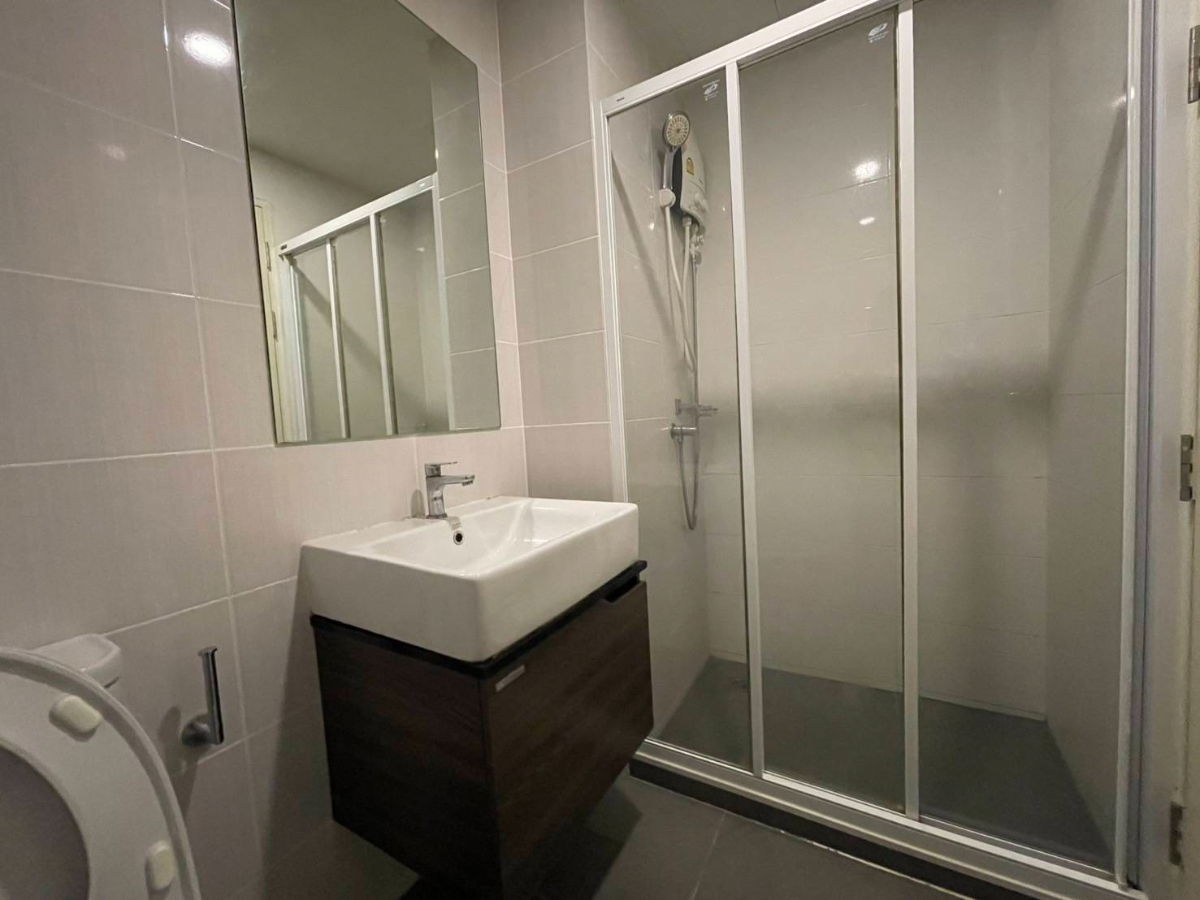 picture Notting Hill Phahol-Kaset condo for rent with full furnished and 2 bed room just by bts Bang Bua station opposite of Sripatum university - 13/19