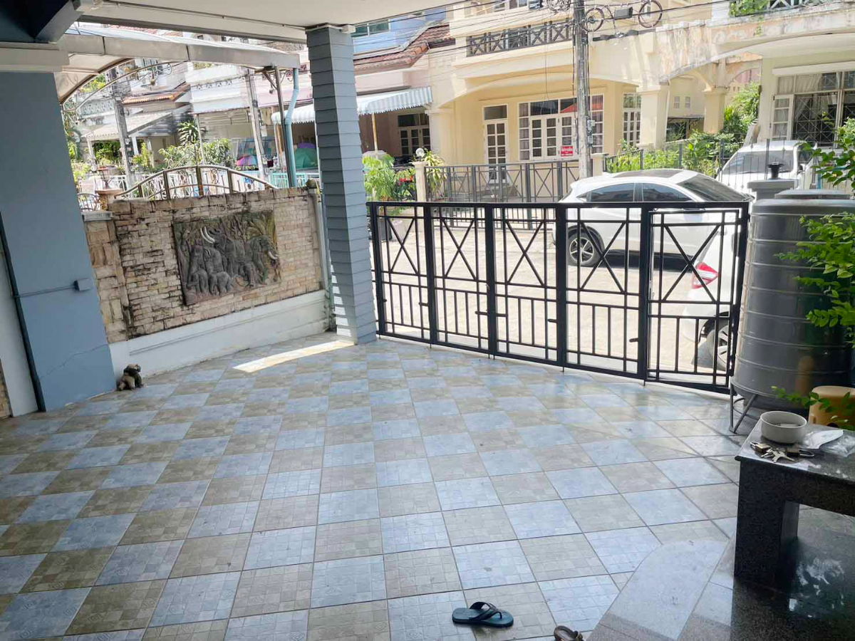 รูป ให้เช่าทาวน์เฮ้าส์ 2 ชั้น หมู่บ้านนันทนาการ์เด้น ปทุมธานี ติดกับตลาดพูนทรัพย์, ทางด่วนบางพูน - รูปที่ 11/22