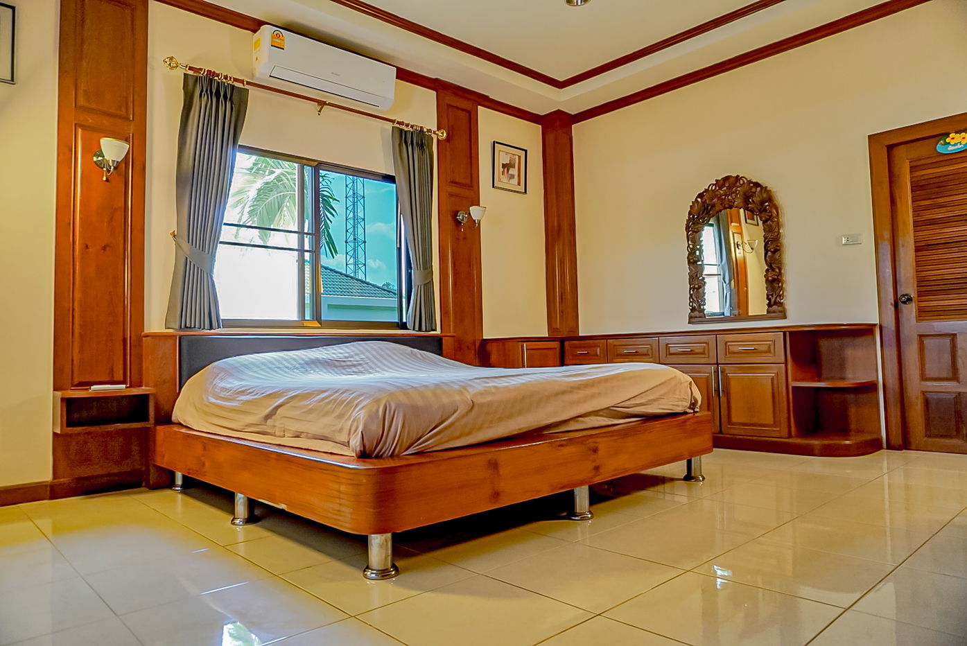 picture Pool Villa for Sale 3 Bedrooms in East Pattaya - 14/22