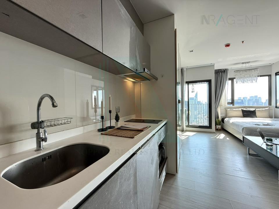 picture ðš For Rent Condo LIFE ASOKE - RAMA 9 Building A, Floor 40,Studio, Room size 27 sqm - 7/8