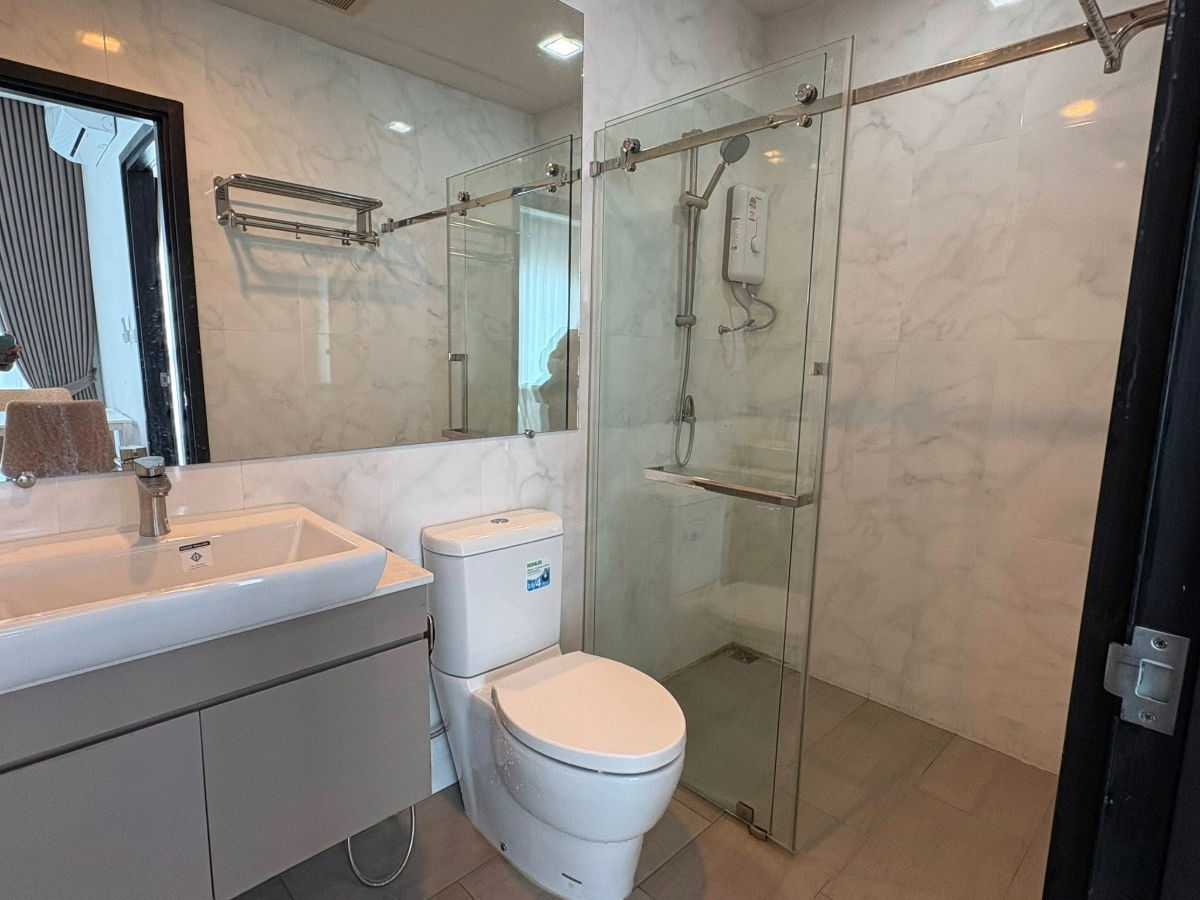 picture ð For Rent: The Prio Condo | Prime Location with Full Facilities - 9/10