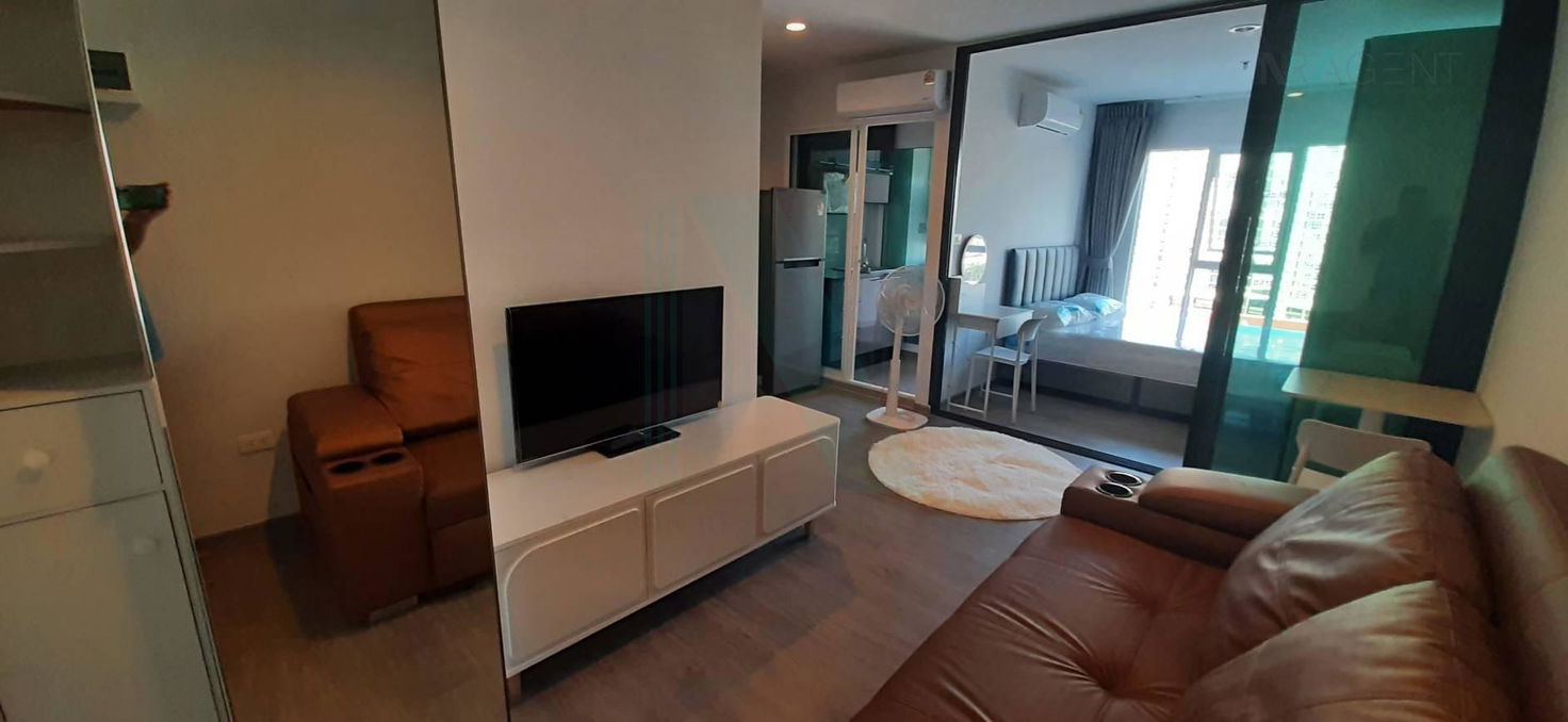 picture For Rent Condo REGENT HOME BANGNA Building D, Floor 18,1 bed room, Room size 28.00 sqm - 1/8