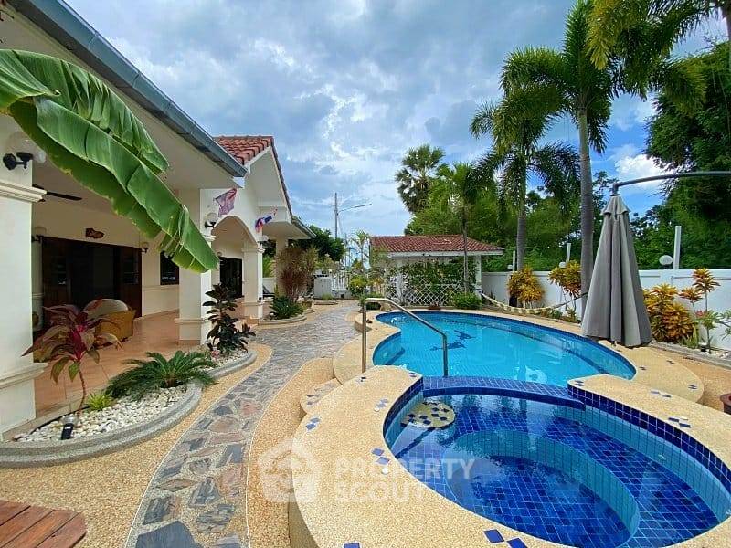 รูป วิลล่า 3-ห้องนอน ที่ ทรอปปิคอล การ์เด้นท์ วิลเลจ ใกล้ เดอะ เวเนเซีย (ID 2449361) - รูปที่ 5/42