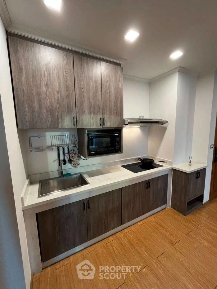 รูป คอนโด 2-ห้องนอน ที่ ลุมพินี พาร์ค วิว ใกล้ MRT ลุมพินี (ID 2541452) - รูปที่ 4/10