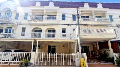 เช่าทาวน์โฮม ม.สยาม : 🏠 ให้เช่าบ้าน : The Metro Sathorn - Kanlapaphruek (เดอะเมทโทร สาทร - กัลปพฤษ์)   รหัสทรัพย์ | 📌LNP-H763