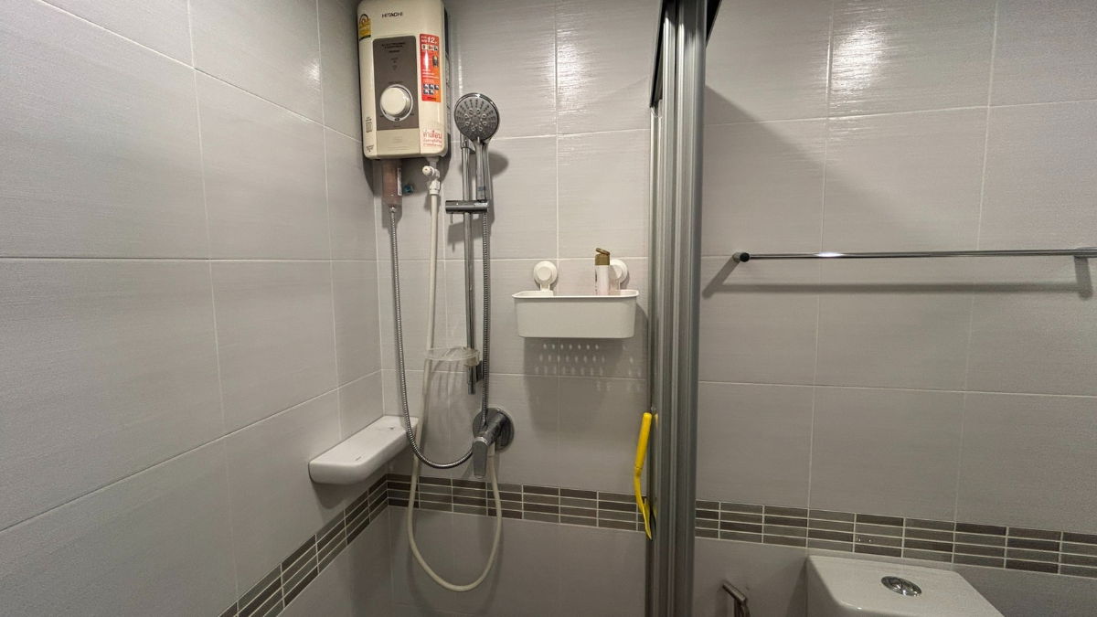 รูป ขายพร้อมผู้เช่ารับรายได้ดีๆ ทันที นักลงทุนอย่าพลาด ดีลดีๆ - รูปที่ 12/18