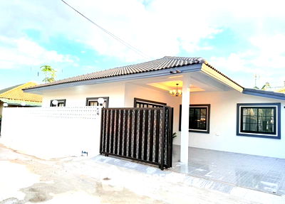 บ้านเดี่ยว ถนนเตาโล : บ้าน 3-ห้องนอน ใกล้ พัทยาตะวันออก (ID 2541543)