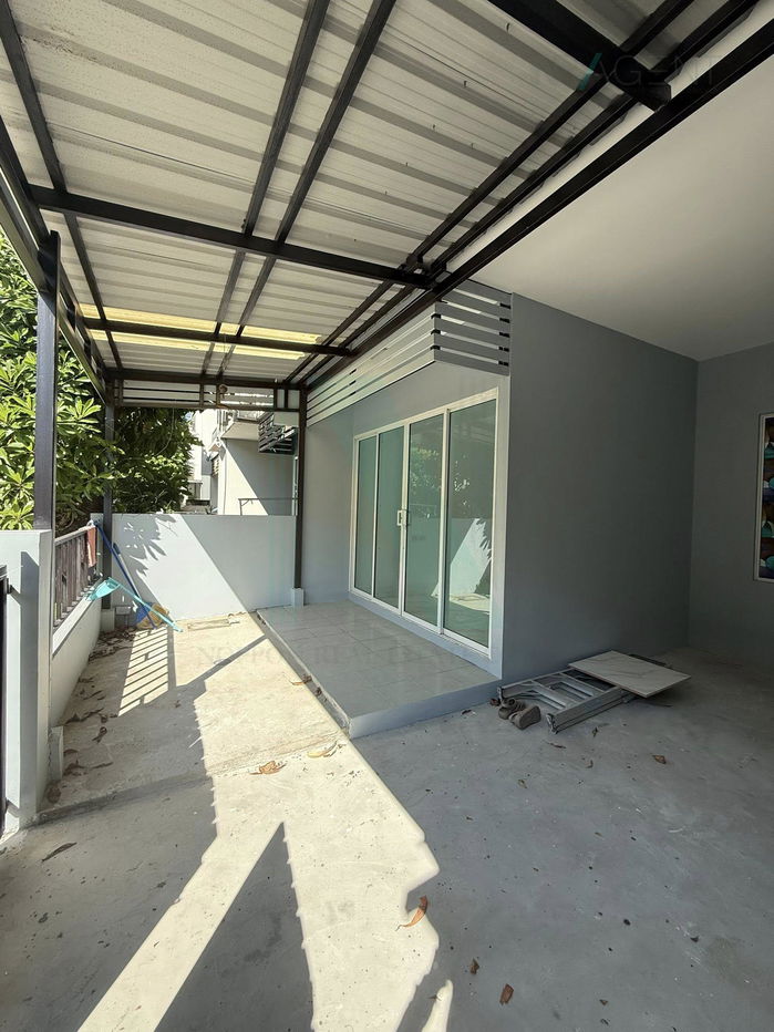 รูป 📌 ขายทาวน์เฮาส์ โครงการ เดอะ คัลเลอร์ส บางนา-วงแหวนฯ 4 2 ชั้น 3 ห้องนอน 2 ห้องน้ำ - รูปที่ 2/8