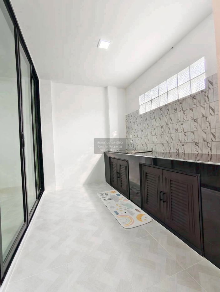 รูป ขายทาวน์เฮ้าส์/ทาวน์โฮม บ้าน จันทริน หน้ากว้าง รีโนเวทใหม่ บางรักน้อย เมืองนนทบุรี นนทบุรี CX-142514 ✅ ทักไลน์ @connexproperty ตอบทันที ทีมงานมืออาชีพ ✅ - รูปที่ 9/10