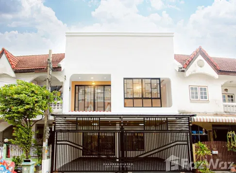 4 Bedroom Townhouse for sale in Khlong Chaokhun Sing, Bangkok 5975640