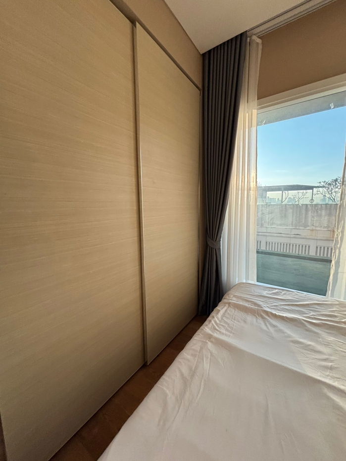 picture P1061 Condo for rent, The Saint Residences, near MRT and BTS, not high floor, fully furnished, washing machine, special price. - 3/13