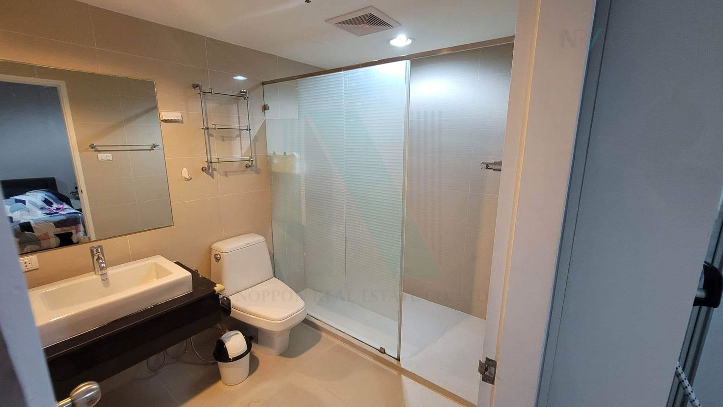 picture ðš For rent condo BELLE GRAND RAMA 9 Building B1, Floor 19,3 bed room, Room size 100.00 sqm - 7/8