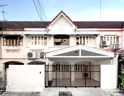 เช่าบ้านเดี่ยว ซอยแบริ่ง (สุขุมวิท 107) : Detached house for rent near BTS Bearing (SPSJP07)