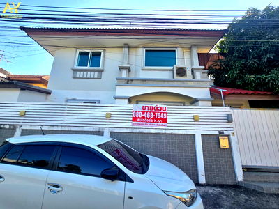 บ้านเดี่ยว นวมินทร์ 42 : ขายบ้านเดี่ยว 2 ชั้น (หลังมุม)58.4ตรว หมู่บ้านพิษณุแมนชั่น   ซอยเสรีไทย25 ถนนเสรีไทย  แขวงคลองกุ่ม เขตบึงกุ่ม กรุงเทพฯ เพียง 4.9MB.✅