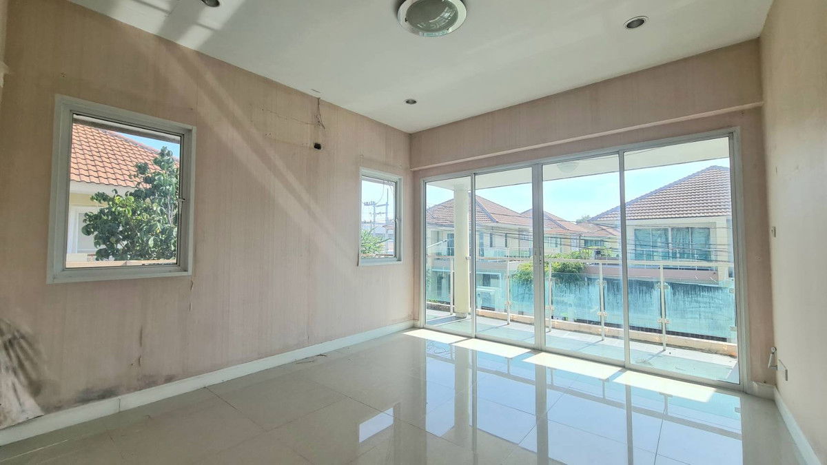 รูป 🏡 ขายบ้านเดี่ยว หลังมุม หมู่บ้านชวนชมปาร์ค 2 | ไทรน้อย–ชัยพฤกษ์ - รูปที่ 5/15