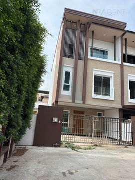 📌 ให้เช่าทาวน์เฮาส์ 3 ชั้น มาลานันท์ ปิ่นเกล้า-บรมราชชนนี-จรัญสนิทวงศ์ 45 3 ห้องนอน 4 ห้องน้ำ