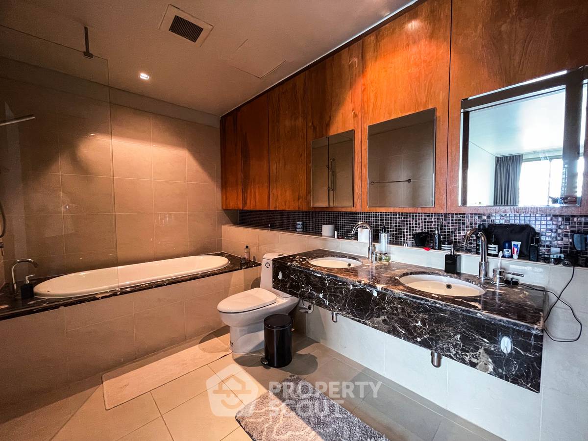 รูป คอนโด 4-ห้องนอน ที่ เดอะ เลคส์ กรุงเทพ ใกล้ BTS อโศก (ID 1822105) - รูปที่ 39/44