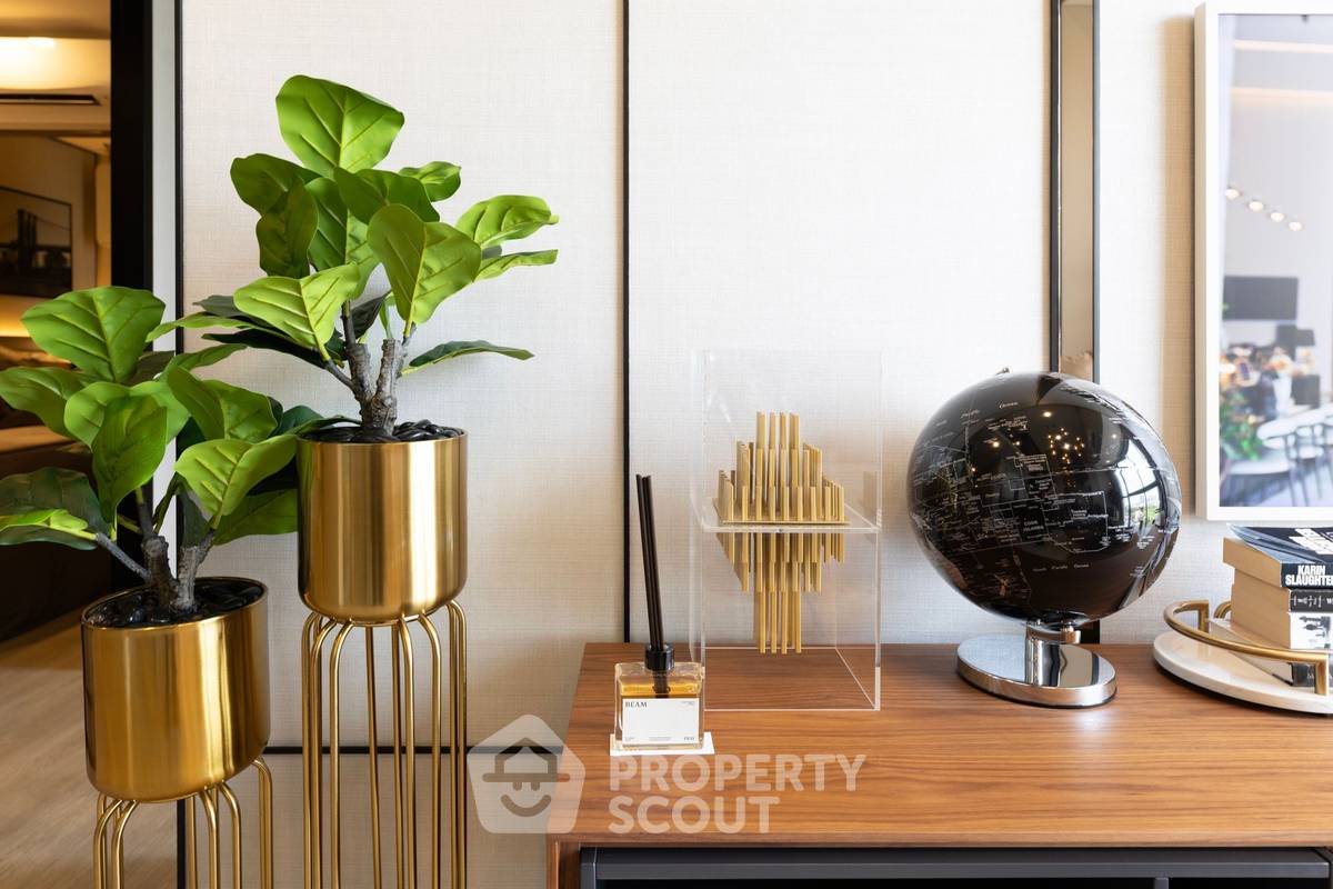 picture 2-BR Condo at Landmark @MRTA Station (ID 1275338) - 7/20