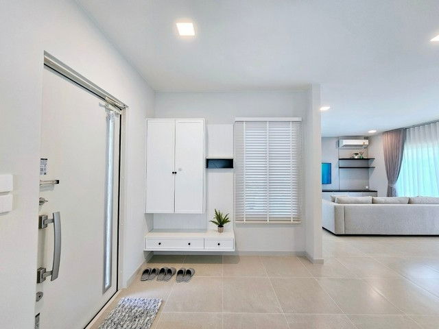 รูป HR3152ให้เช่าบ้านเดี่ยว ชัยพฤกษ์ บางนา กม.15 บ้านสวยติดสวนส่วนกลาง วิวโปร่ง สบายตา พร้อมเข้าอยู่ได้ทันที - รูปที่ 6/15