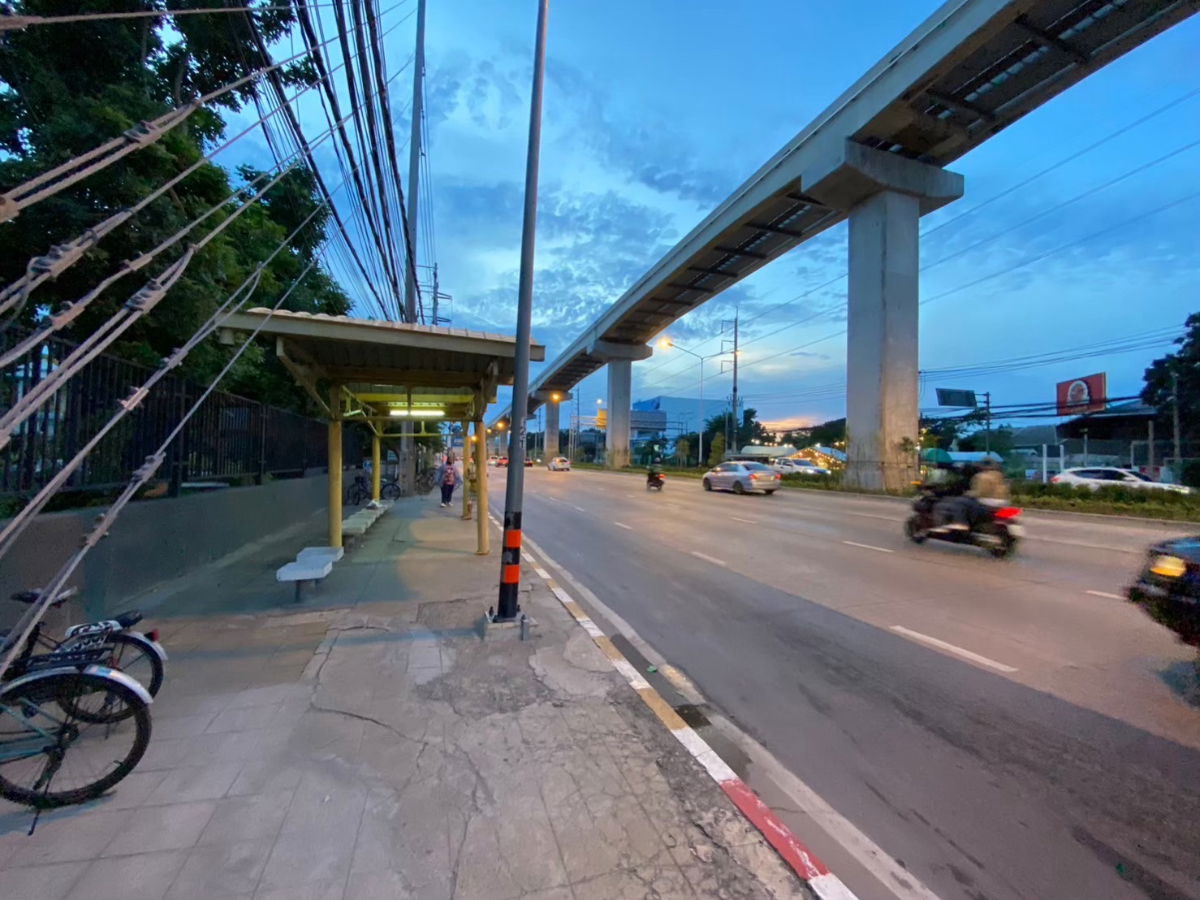 รูป ขายด่วนคอนโด ติดถนนรามอินทราใกล้เเฟชั่นส์ไอส์เเลนด์ ติด BTS !! Condo JW Station at Ramintra - รูปที่ 15/22