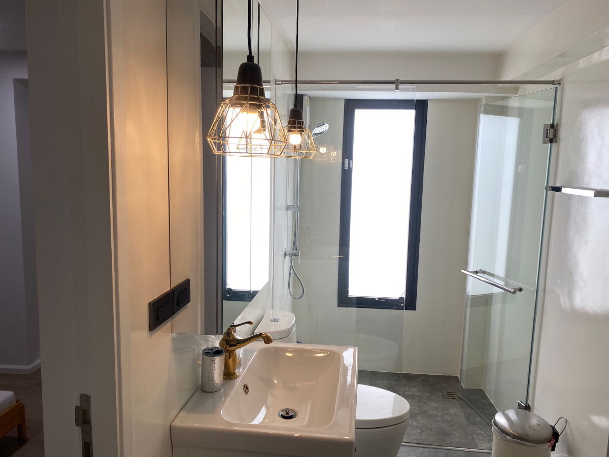 รูป อาคารพาณิชย์มุม ปรับปรุงใหม่ แยกส่วนอยู่อาศัยและพาณิชย์ 100 เมตรถึง BTS - รูปที่ 18/19