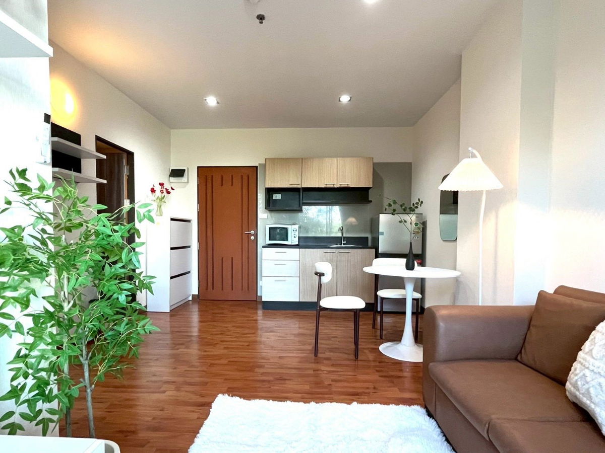 รูป ขายคอนโดเด่น 1 ห้องนอน 1 ห้องน้ำ 1 ห้องครัว 1 ที่จอดรถ - รูปที่ 3/12