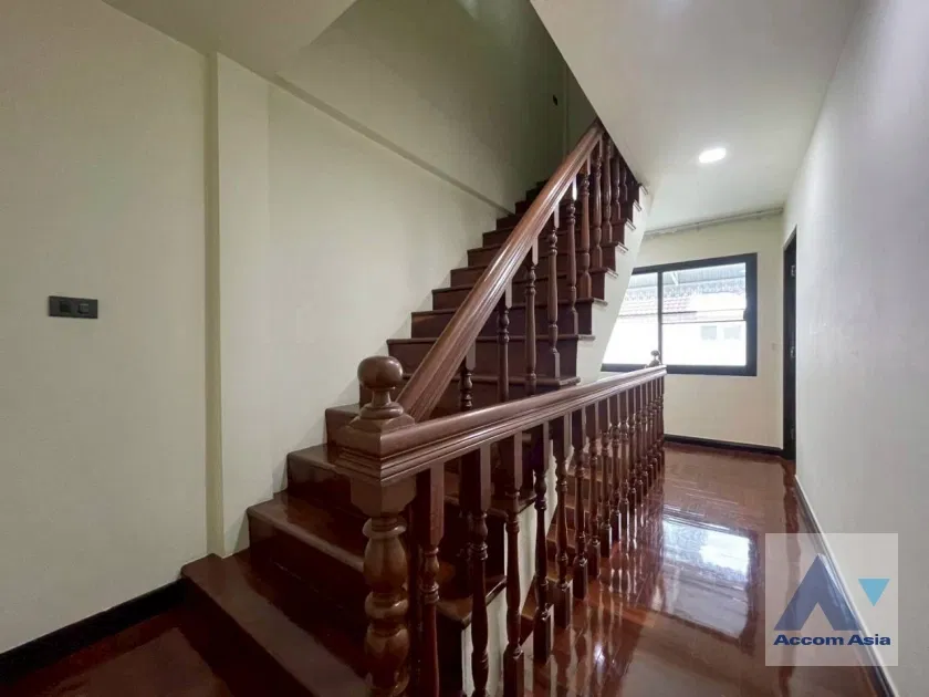 รูป 🔼🔽 AccomA 📩 3 BR Townhouse in Yan Nawa (AA45264) - รูปที่ 15/20
