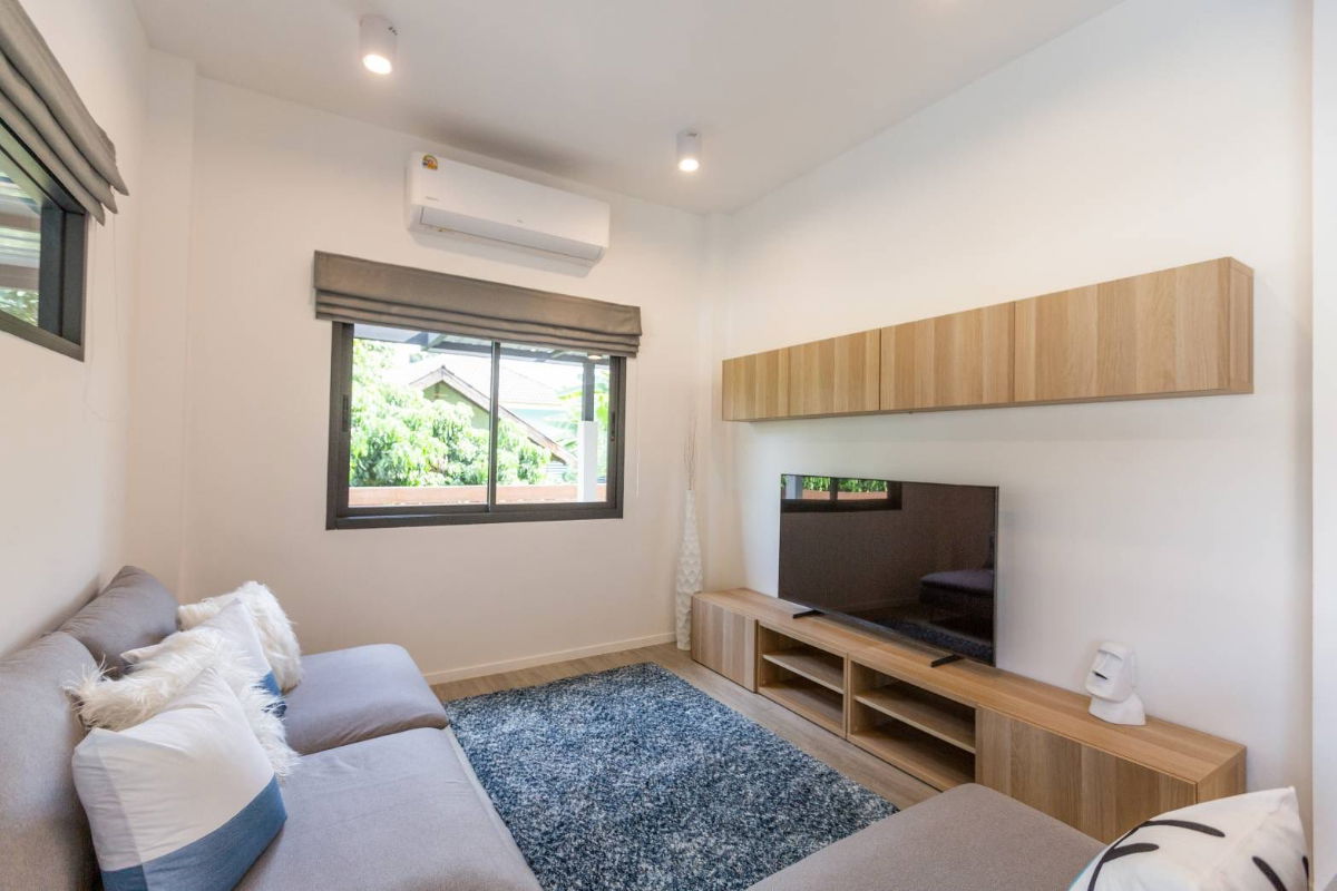 picture Single-story pool villa for rent with 3 bedrooms,2 toilets and 1 kitchen. - 4/19