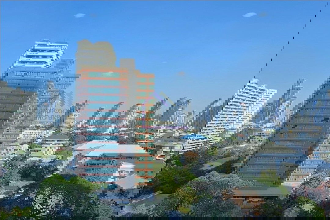 picture ✨🏙️ FOR RENT – Spacious 2BR in Prime Sukhumvit! 🏙️✨ 📍 Baan Suanpetch | Sukhumvit 39 🚆 Walkable to BTS Phrom Phong - 16/20