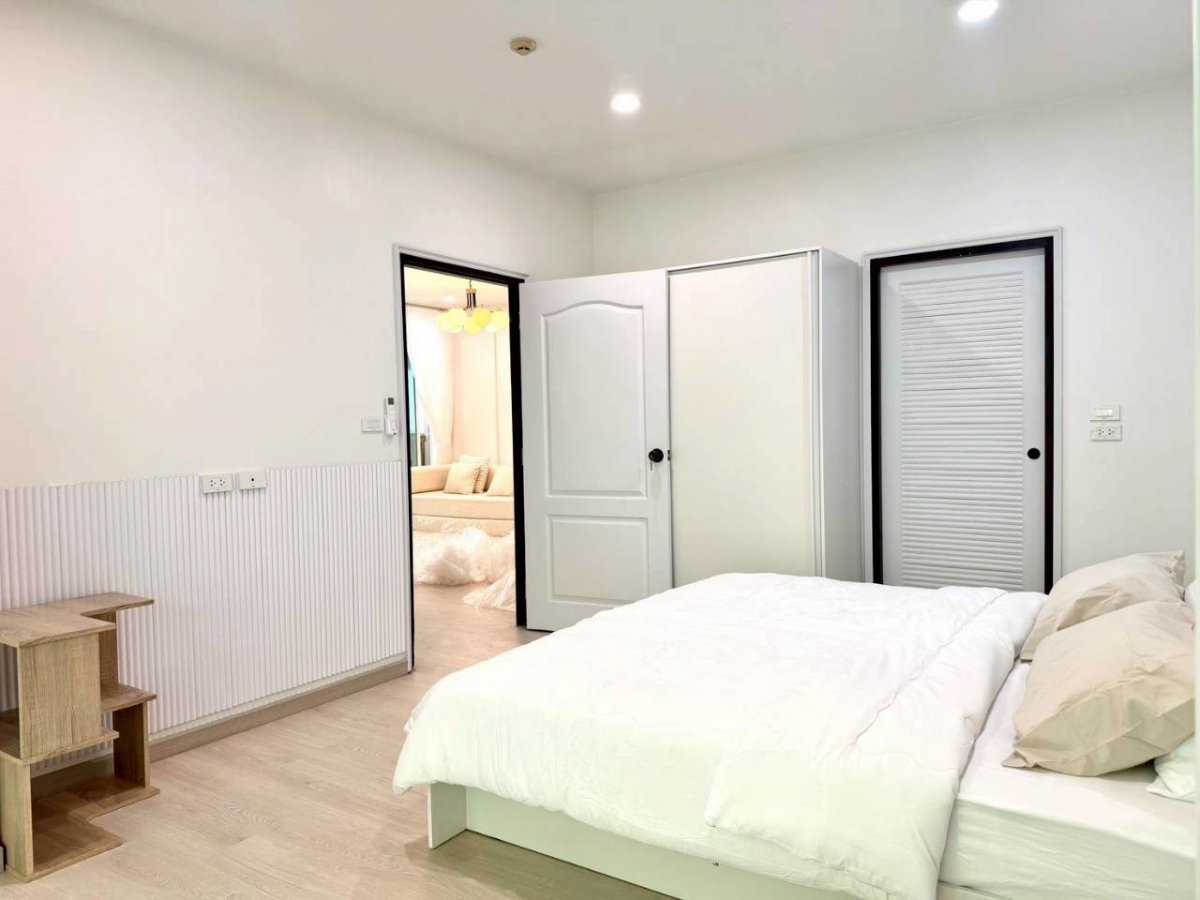 Phanason The Green Place Condominium WR-04140 - image 4