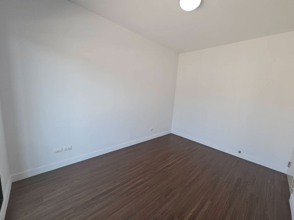 รูป ขายเมททาวน์ บางนา ขายทาวน์โฮม 3 ห้องนอน ใกล้เอแบคบางนา - รูปที่ 27/29