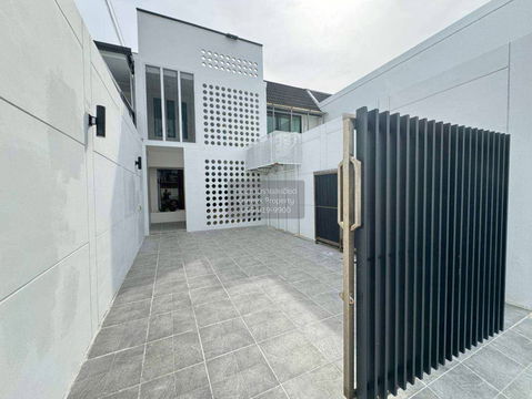 ขายบ้าน หมู่บ้านคลองตันนิเวศน์ ARL-รามคำแหง คลองตันเหนือ เขต วัฒนา กรุงเทพ CX-142425 ✅ ทักไลน์ @connexproperty ตอบทันที ทีมงานมืออาชีพ ✅