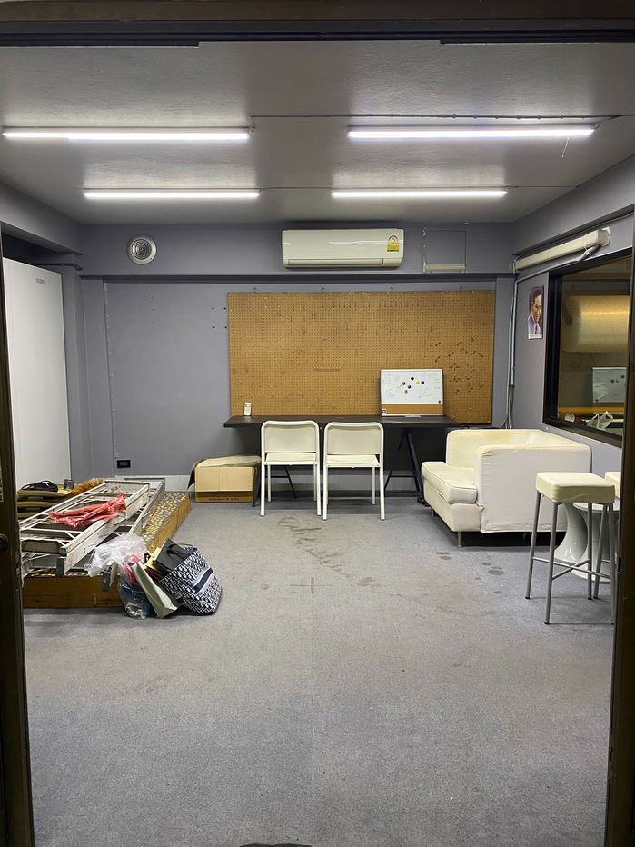 รูป ให้เช่าพื้นที่เฉพาะชี้นล่าง ใกล้ BTS ศาลาแดง - รูปที่ 7/9