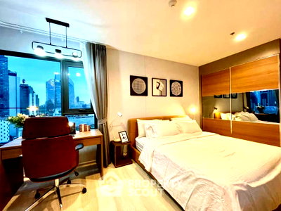 Condos for sale : 23rd-Floor 2-BR Life One Wireless Near BTS Phloen Chit (ID 2353057)