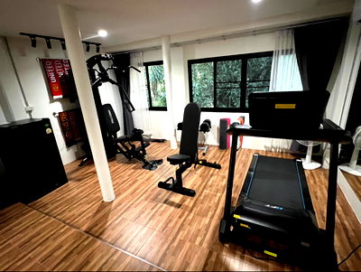 เช่าทาวน์โฮม เขตจตุจักร : เช่าหลังมุม ลาดพร้าว 15 ใกล้ MRT | Private Gym & Cinema | สงบ เป็นส่วนตัวสูง