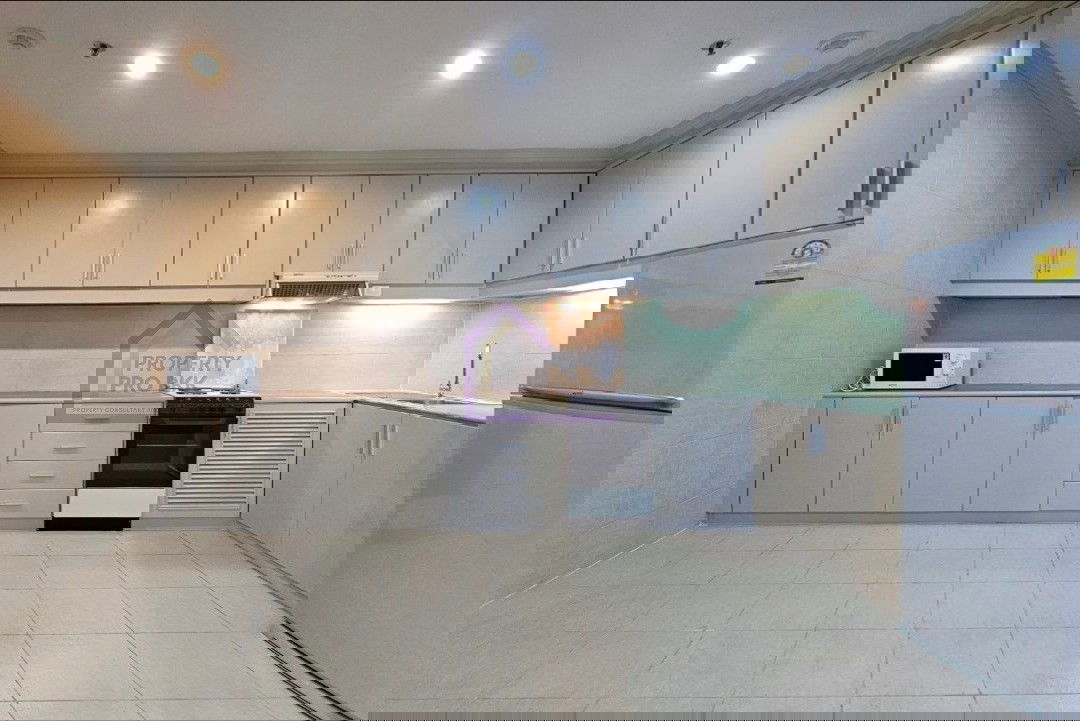 picture ✨🏙️ FOR RENT – Spacious 2BR in Prime Sukhumvit! 🏙️✨ 📍 Baan Suanpetch | Sukhumvit 39 🚆 Walkable to BTS Phrom Phong - 13/20