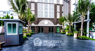 Condos for rent Thappraya Road : 1-BR Condo at Arcadia Center Suites close to Phratamnak (ID 2520969)