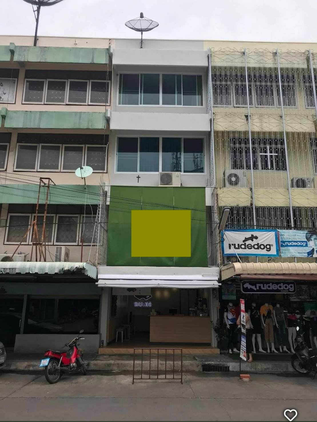 ให้เช่า ตึกแถว  ชั้นล่าง  ถนน จันทน์ ซ. 16 Ref. A17251201