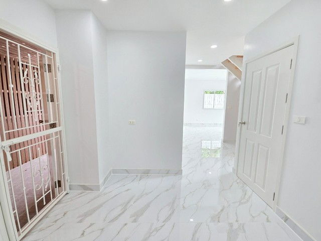 รูป บ้านเดี่ยวพฤกษาวิลเลจ 35 รีโนเวทใหม่ หลังท้ายซอยเนื้อที่ 58 ตร.ว. 4 ห้องนอน ในทำเลคุณภาพ รีโนเวทใหม่พร้อมเข้าอยู่ ตอบโจทย์คุณภาพชีวิต - รูปที่ 19/29