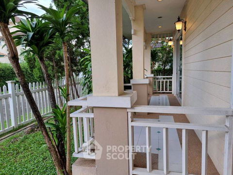 บ้าน 3-ห้องนอน ใน หนองหาน (ID 2541967)