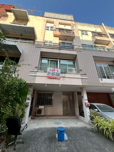 🏢 ให้เช่า Home Office / อาคารพาณิชย์ 4 ชั้น 📍ซอยเจริญกรุง 77 💰35,000 บ./เดือน (ต่อรองได้) ✅ พร้อมอยู่ เหมาะทำออฟฟิศ/อยู่อาศัย 📅 นัดชมได้ทันที