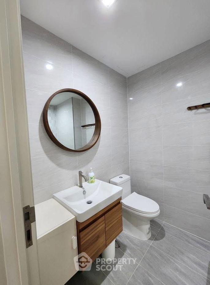 รูป คอนโด 2-ห้องนอน ที่ เดอะ รูม สาทร-ตากสิน ใกล้ BTS โพธิ์นิมิตร (ID 2541250) - รูปที่ 14/23