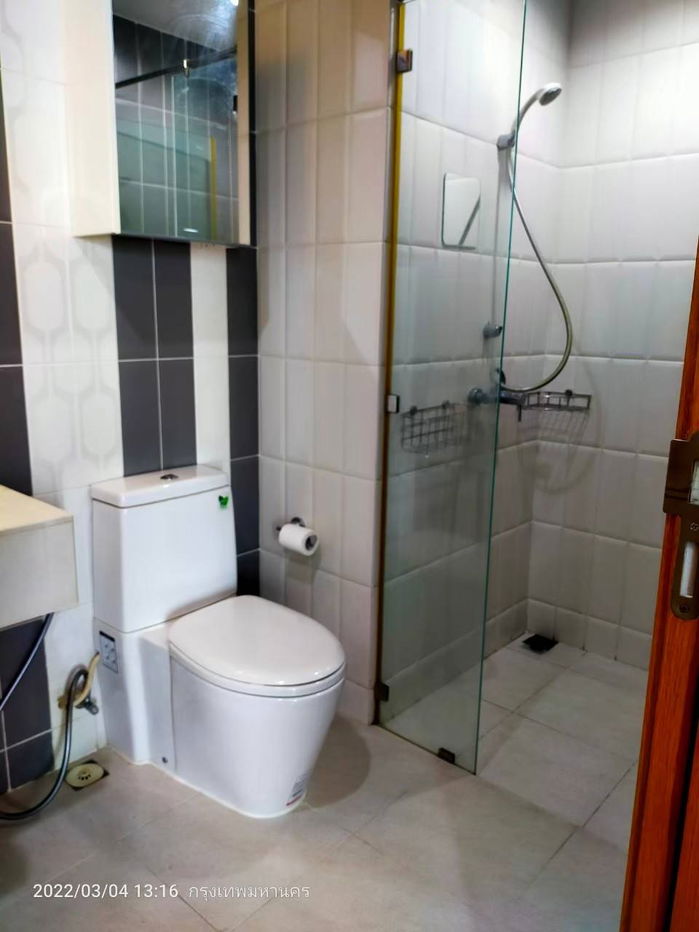 picture Condo 1 room 44.5 sq m. Next to New Petchaburi Road 35, walk 10 minutes to the front of Sukhumvit Soi 11, 20th floor, ready to move in. - 14/24