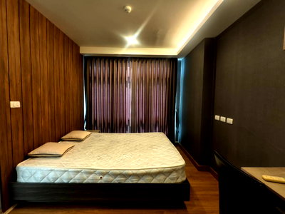 Condos for rent : Condo for rent: The Unique Ekkamai-Ramintra (CDC)