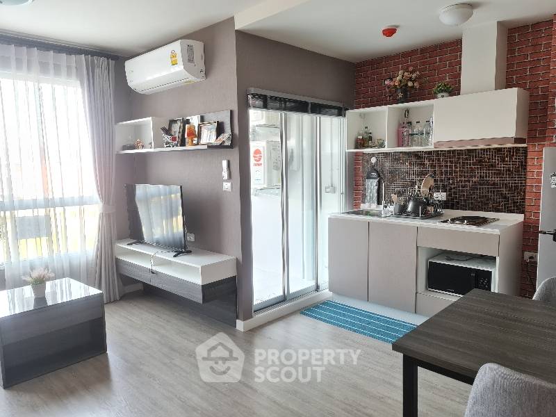 picture 1-BR Condo at D Condo Ping close to CentralFestival Chiangmai (ID 812861) - 6/11